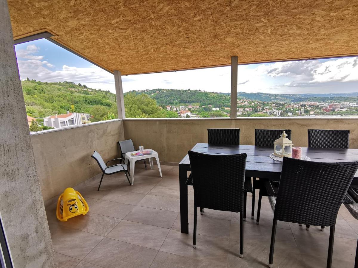 Apartmaji Vila Antonia Portoroz Ruang foto