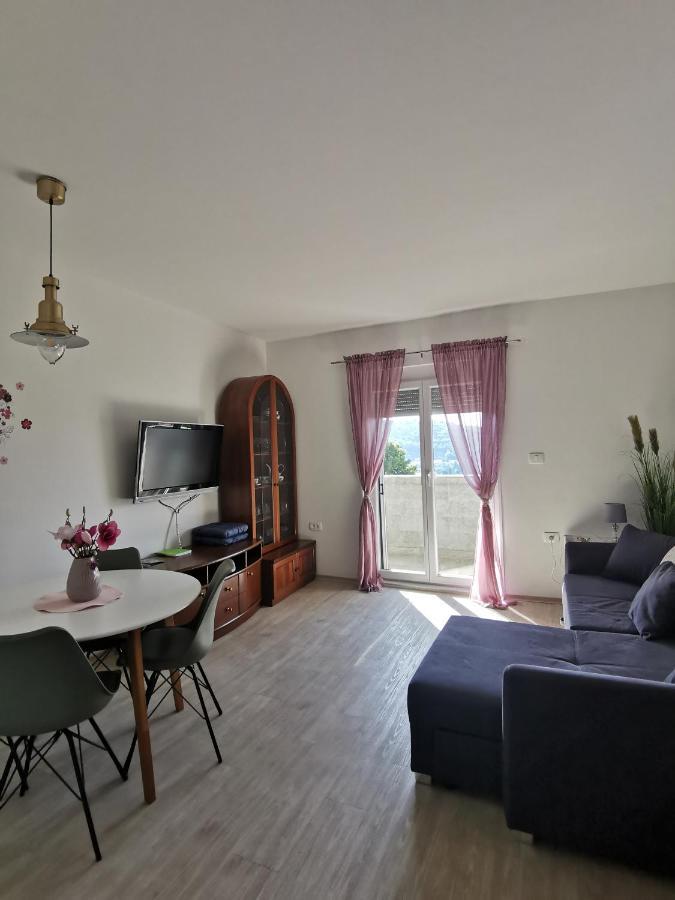 Apartmaji Vila Antonia Portoroz Ruang foto
