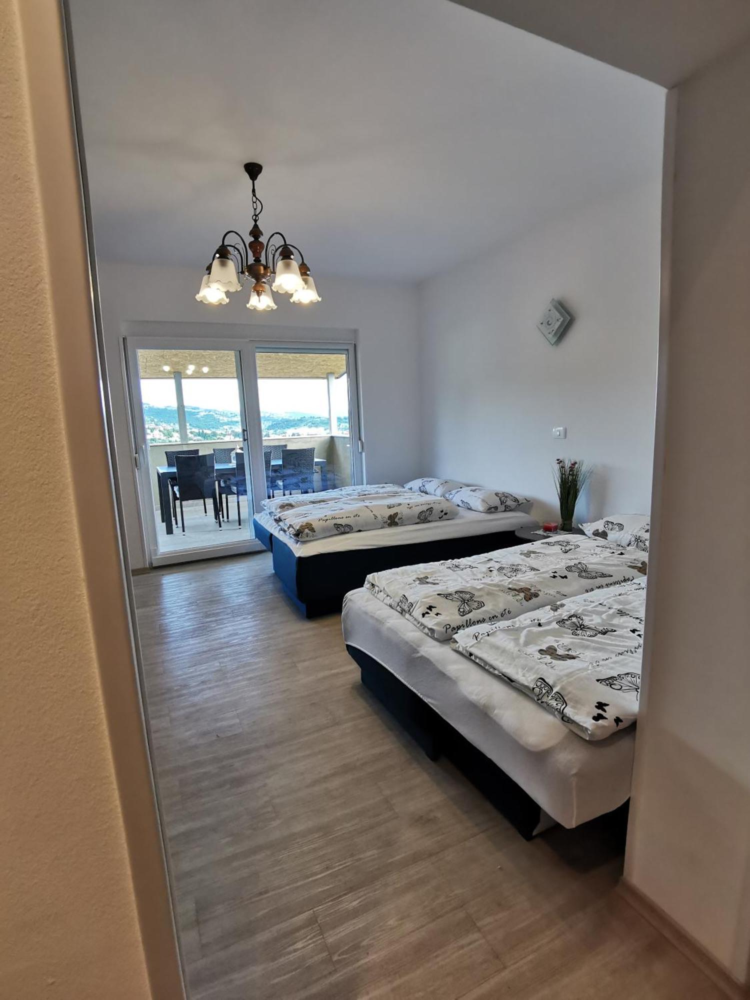 Apartmaji Vila Antonia Portoroz Ruang foto